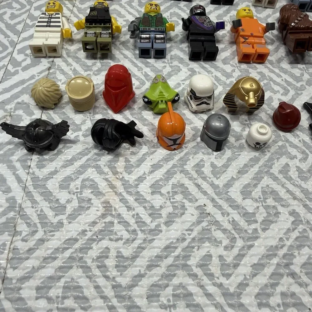 LEGO Minifigure Mixed Lot Bundle Star Wars Ninjago City Weapons Parts Accs As Is